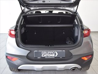 KIA Stonic 1.2 dpi Style 84cv 8