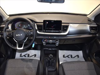 KIA Stonic 1.2 dpi Urban Special Edition gpl 82cv 11