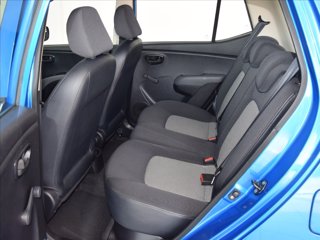 HYUNDAI i10 1.1 9