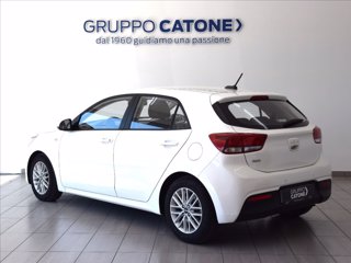 KIA Rio 1.2 Urban Gpl 82cv 6