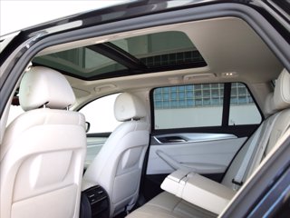 BMW 520d Touring Luxury auto 10
