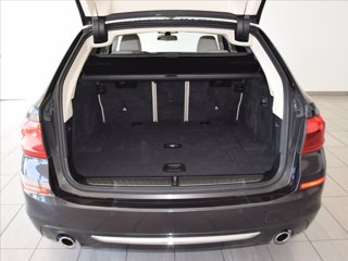 BMW 520d Touring Luxury auto 8