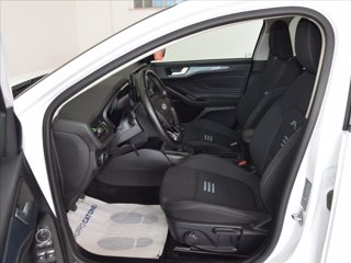 FORD Focus Active 1.0 ecoboost h Design 125cv 10