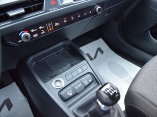 KIA Stonic 1.0 t-gdi mhev Style 10
